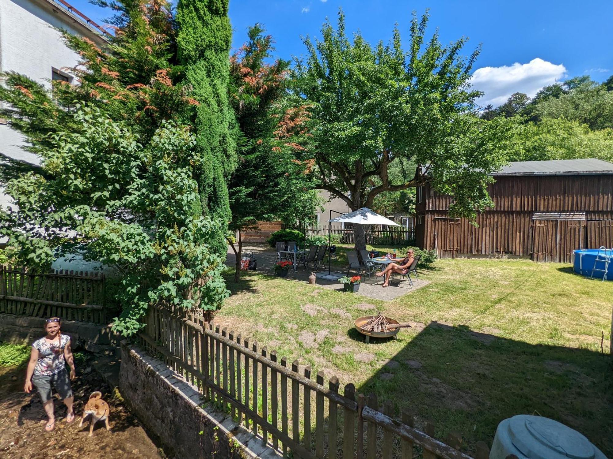 H1 - Urlaubsmagie - Pool & Terrasse Zum Entspannen Sebnitz Luaran gambar